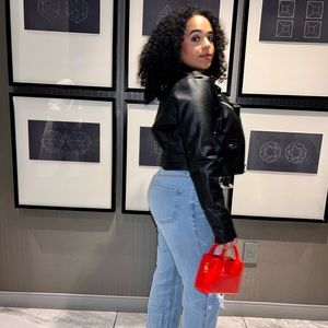 Meet your Posher, Vaneddy